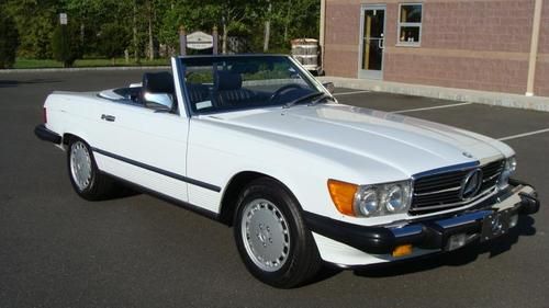 1986 mercedes benz 560 sl one owner 33k original miles exceptional car !!!