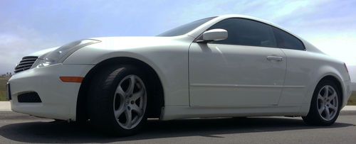 2003 infiniti g35 base coupe 2-door 3.5l - pearl white with navigation system