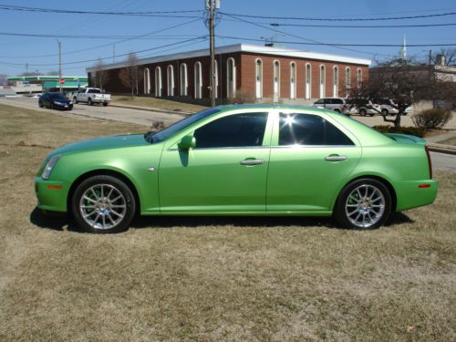 2006 cadillac sts v8 awd luxury performance package custom candy green paint !!