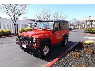 Landrover,defender,d90,softtop,ac,auto,4x4,4wd,clean,wellmaintained,red,newtires