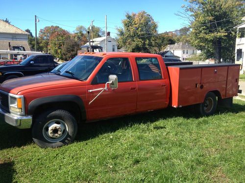 1995 gmc 3500 4x4 dually, crew cab, utility bed, no reserve nr low miles