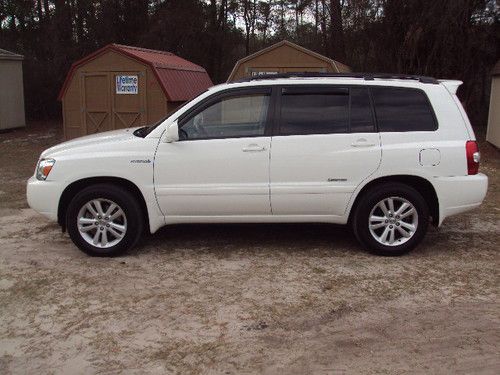 2006 highlander limited 1 owner very clean well maintained hybrid low reserve!