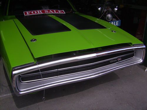 1970 dodge charger rt green go