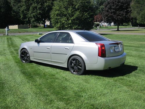 2005 cadillac cts-v 400hp 6-speed - adult owned