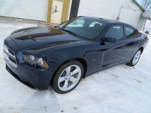 2013 dodge charger r/t 5.7 v8 moonroof 700miles rwd
