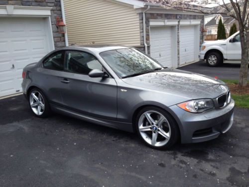 2009 bmw 135i base coupe 2-door 3.0l all packages