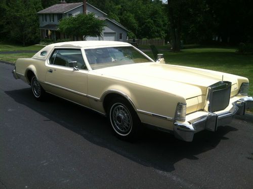 1976 lincoln mark iv cartier edition w/28k miles, yellow w/2 tone leather int.