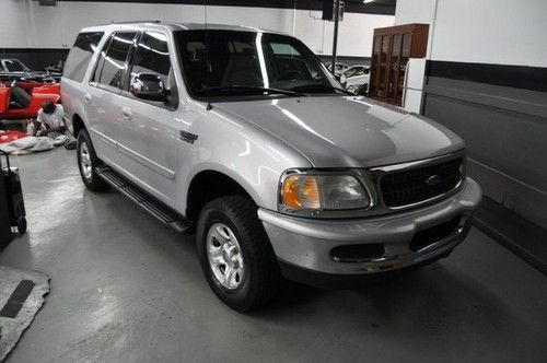 One owner,xlt expedition in good condition, drives great