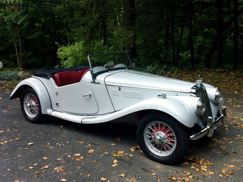 Mg tf - 1250cc  beautiful and clean example of this roadster in rare birch grey