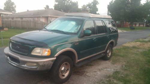 1997 ford expedition eddie bauer 4-door 5.4l 128000 miles a/c great shape look!!
