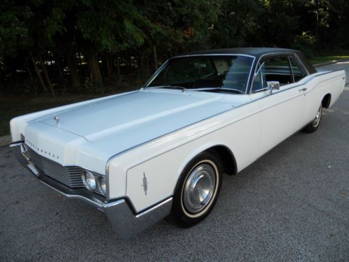 Low miles! gorgeous inside &amp; out! runs well! don&#039;t miss this classic continental