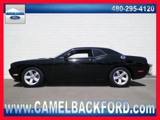 2012 dodge challenger 2dr cpe sxt cd player air conditioning power windows