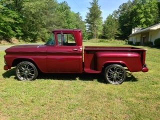 Red and silver short-bed step side pick-up truck 1963 c10