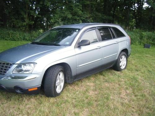 Nr 2005 awd chrysler pacifica touring edition ***drive me home***