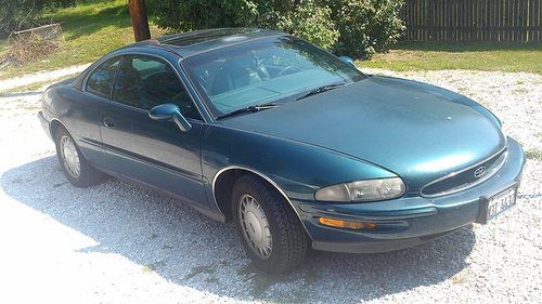 1996 buick riviera base coupe 2-door 3.8l