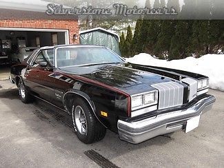 1977 black red pinstripe exc cond in and out low miles ac ps pb t-tops no leaks
