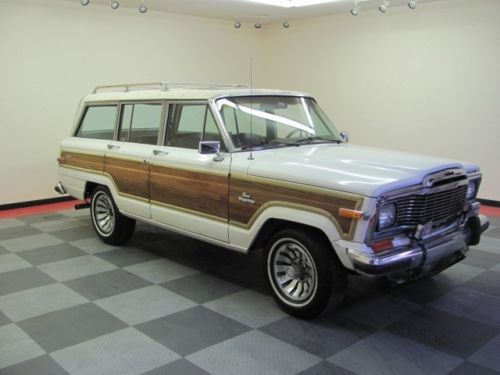 1984 jeep grand wagoneer! sunroof! no rust! priced to move!