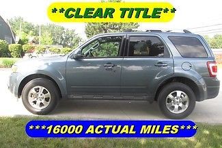 2012 ford escape limited v6 awd 17000 miles!!