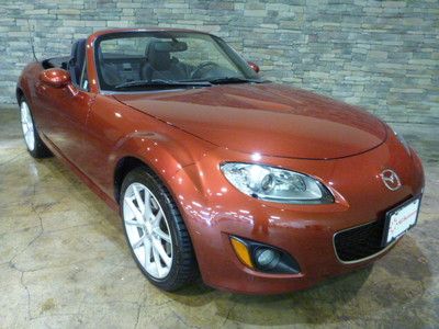 Manual one owner miata convertible sports car low mileage