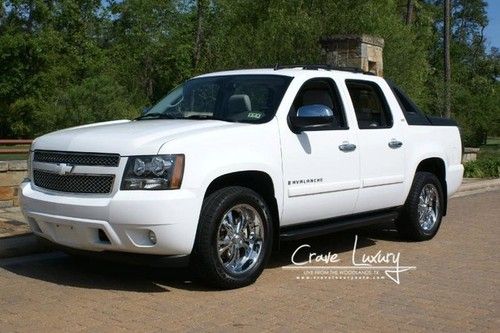 Avalanche ltz clean 4x4 22's buy today!