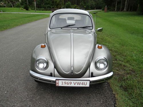 Restored clean beetle low mileage bug four speed