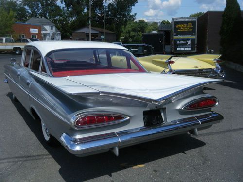 1959 chevrolet bel air beautiful car and body like my cadillac...look!! pics!!