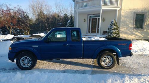 2009 ford ranger sport ext cab 4 wheel drive - only 31,000 miles!!