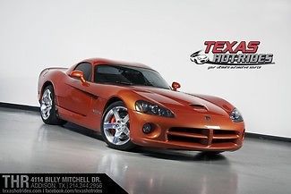 2006 dodge viper coupe!  rare color, extremely clean! this is the one! like 2008