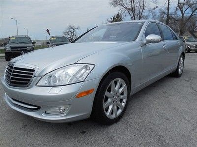 Luxury top of the line leather navi alloy wheels one owner clean carfax spotless