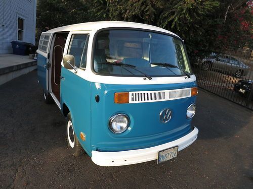 Vw bus/camper  - excellent looking - remodeled - ready for camping -1973