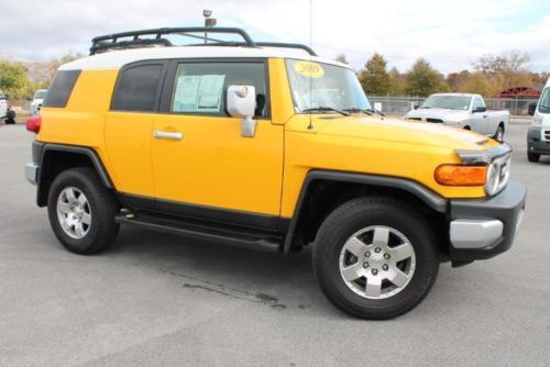 2009 toyota fj crusier yellow certified suv 4.0l v-6 4wd 4x4 09 automatic 4dr