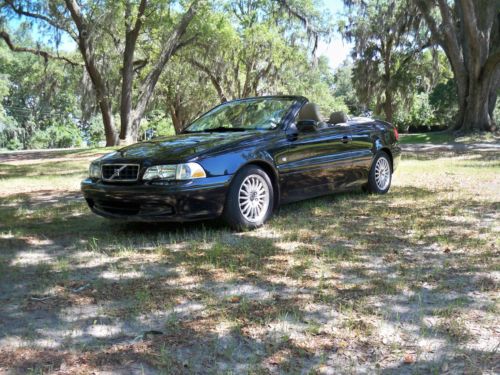 2004 volvo c70 convertible,turbo,2 owner,leather,power top,loaded,last bid wins