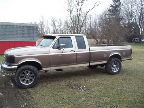 Ford 1993 f-250 5 spd ext cab 4x4 7.3 turbo diesel long bed