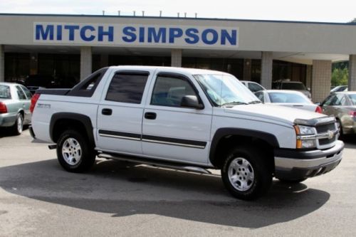 2004 chevrolet avalanche white z-66 low miles 1-owner local truck perfect carfax