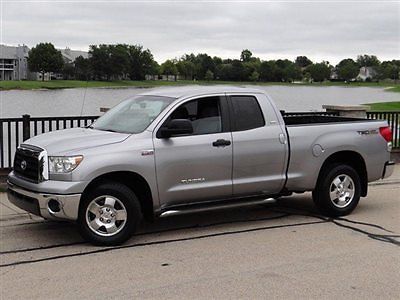2008 toyota tundra sr5 trd double cab 4x4 gry/gry pw/pl at bed-liner clean lded!