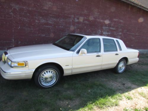 1997 lincoln town car cartier no reserve 43k miles 1owner  pearl buy it now