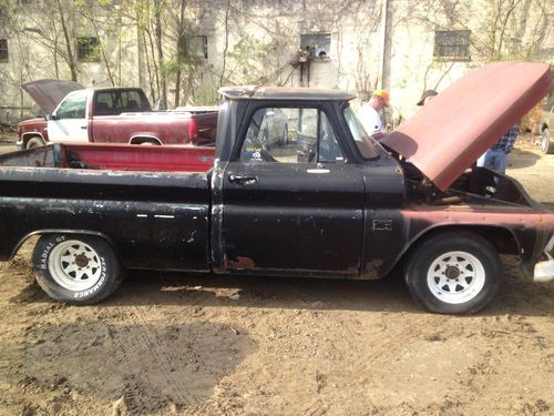 1966 chevrolet chevy c10 very straight body  pretty solid old truck short bed