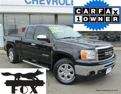 Sle 4wd, low miles, 5.3l v8, remote start, pwr pedals, chrome wheels &amp; more!