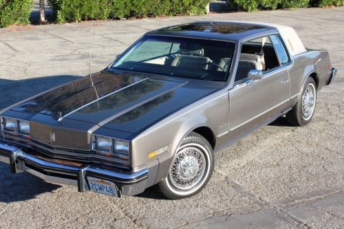 1984 oldsmobile toronado  ***no rust- garage kept-no reserve***
