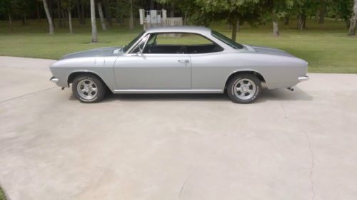 Restored corvair coupe in excellent condition