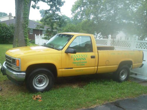 1999 chevy pick up work truck 2500 8 foot bed