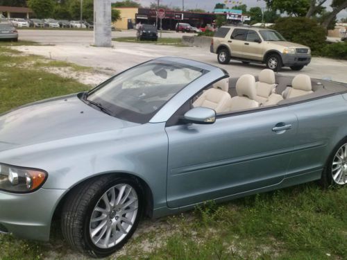 Mint volvo c70 2011 convertible hard top silver with tan leather