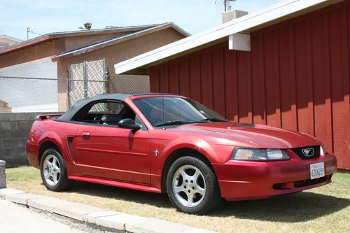 2001 ford mustang comvertable