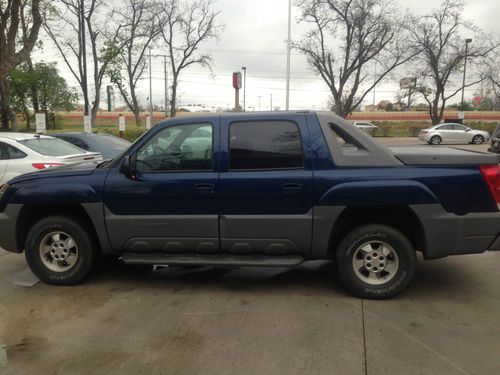 2002 chevrolet avalanche 1500 on road edition crew cab pickup 4-door 5.3l