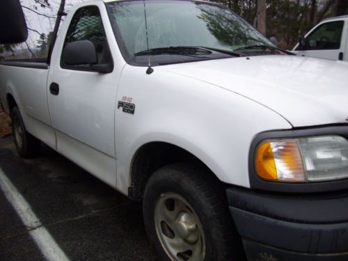 2003 - ford - f150 xl - pick up truck - 6 cylinder - two door - white - gasoline