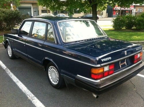 1990 volvo 240 240dl - rust free - low miles - no reserve