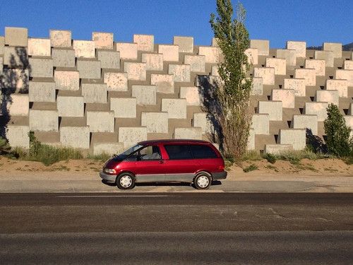 Breaking bad authentic vehicle: 1992 red toyota previa van