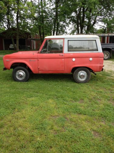 1969 bronco uncut 302 3 speed runs and drives good