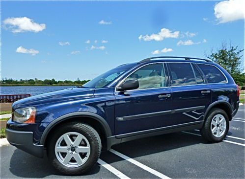 04 volvo xc90! 1-owner! 5 cylinder booster &amp; 3rd row fwd excellent condition!