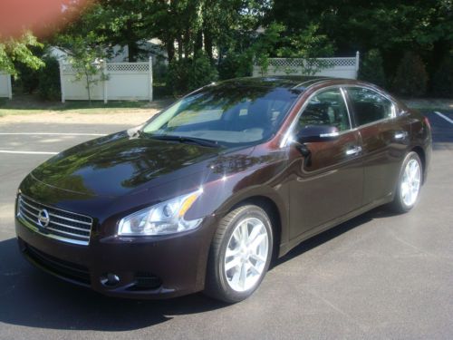 2010 nissan maxima sv, loaded, premium pkg **with warranty**, low miles